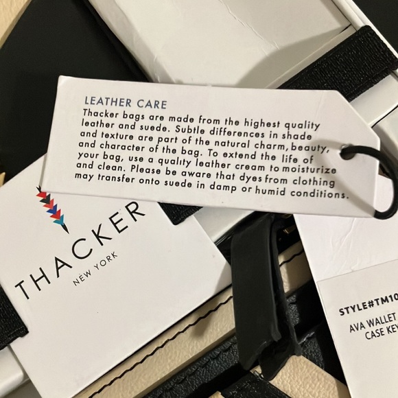 NWT NIB THACKER New York Card Wallet & card case key ring 2-pc gift set leather - Picture 8 of 8